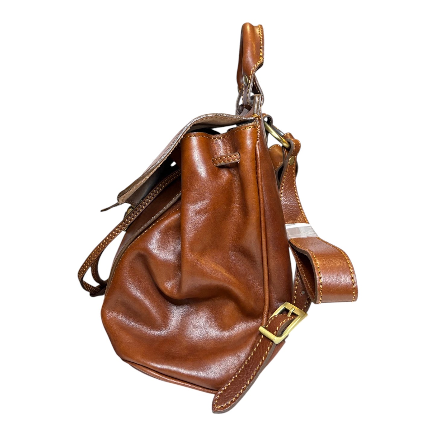Q7Lab minimal leather backpack handcrafted everyday backpack with refined design, functional organization and durable premium leather construction