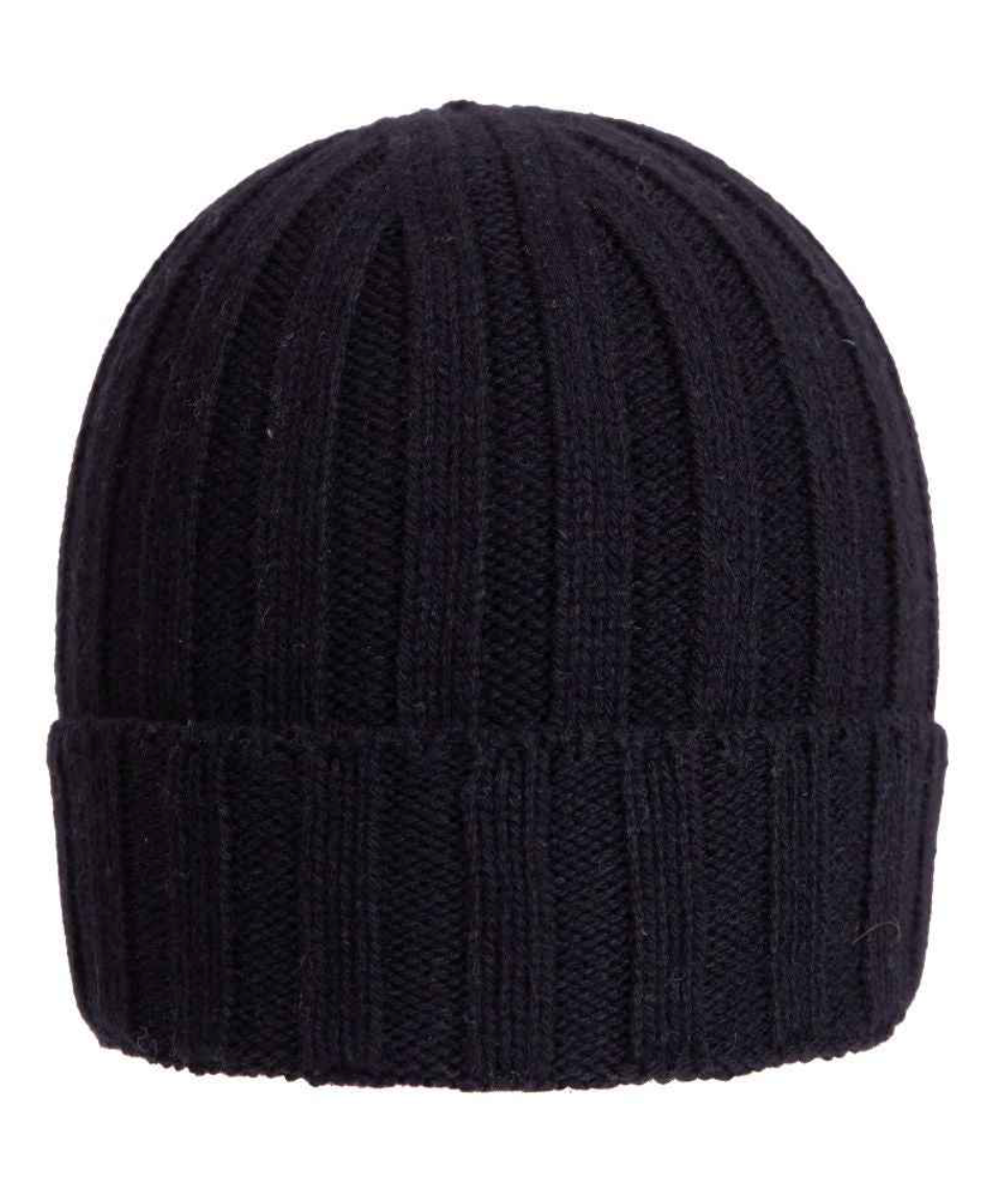 Berretto a coste in cashmere rigenerato Q7LAB, accessorio in lana e cashmere, fatto in Italia, con design elegante e caldo.