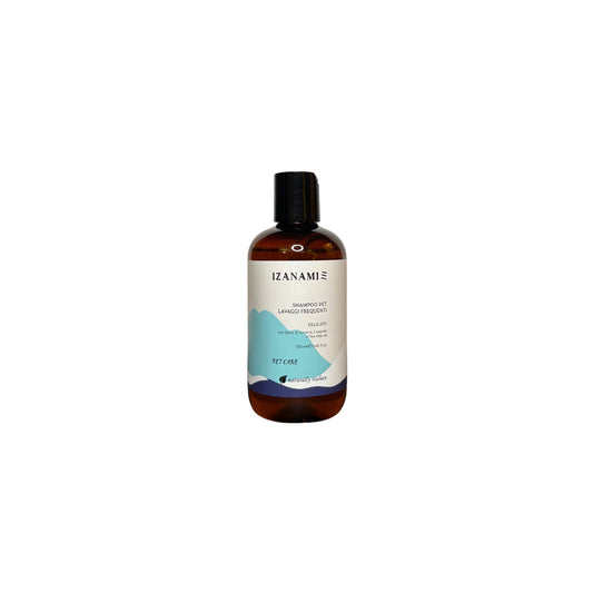 Shampoo per animali IZANAMI Lavaggi Frequenti, cosmetici biologici per cura e pulizia di cani e gatti, immagine quadrata.