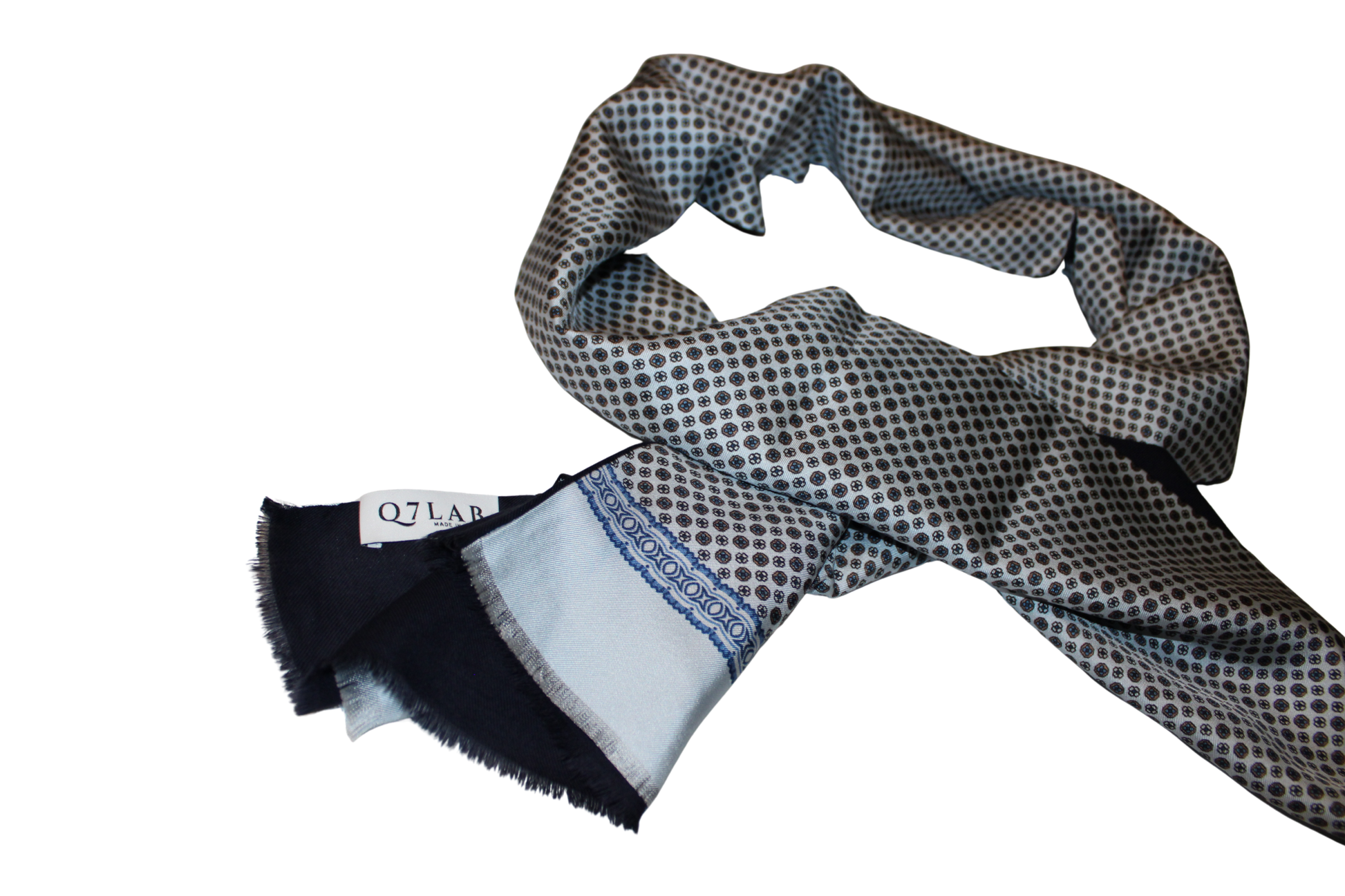 Sciarpa tubolare sartoriale in twill di seta bianco argento - Q7LAB | Italian brand of luxury accessories crafted by artisans