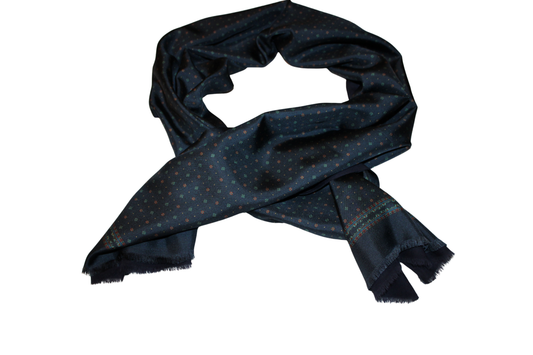 Sciarpa tubolare sartoriale in twill di seta verde - Q7LAB | Italian brand of luxury accessories crafted by artisans