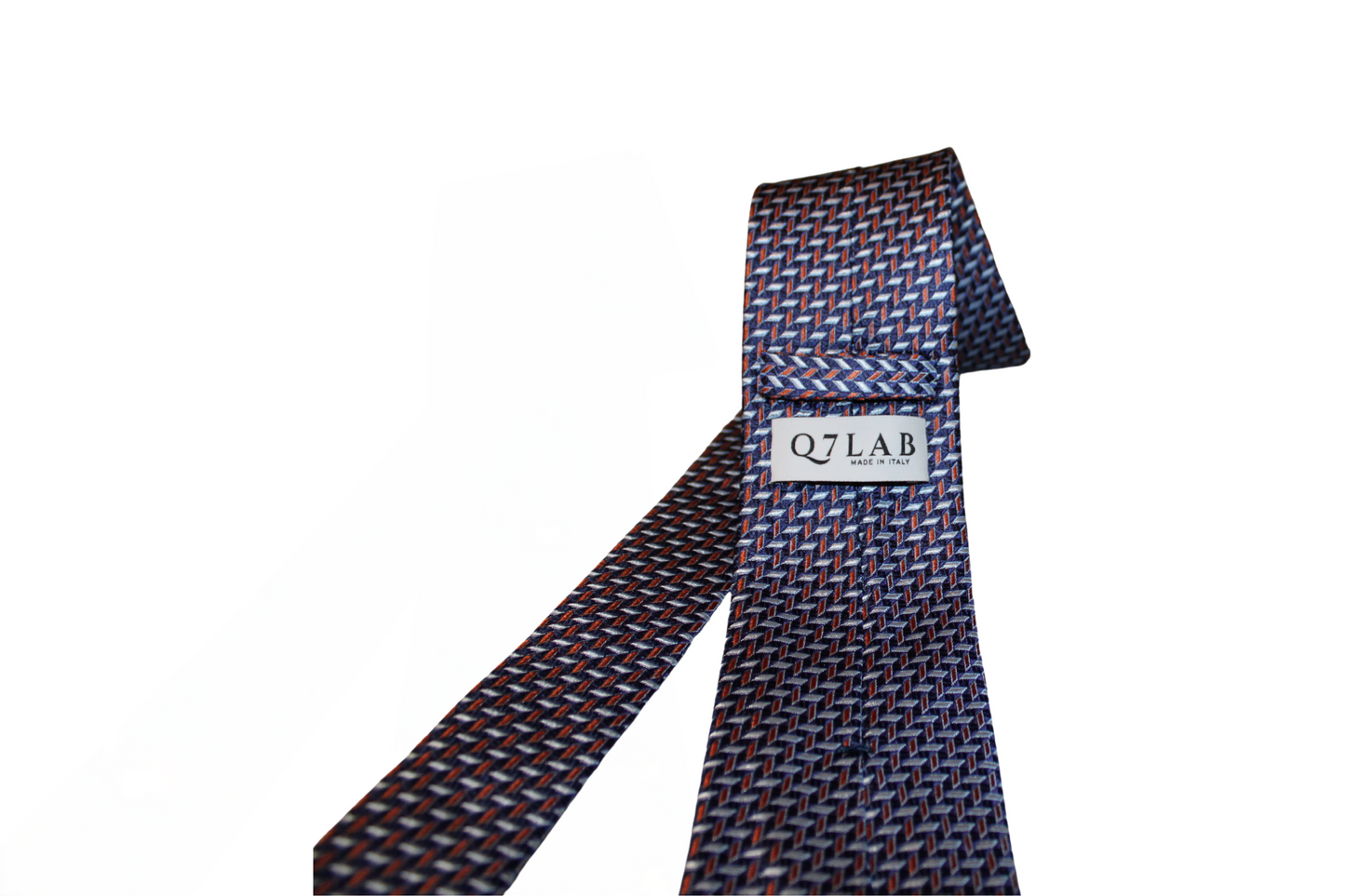 Cravatta sartoriale Confucio in jacquard di seta Q7LAB Made in Italy brand