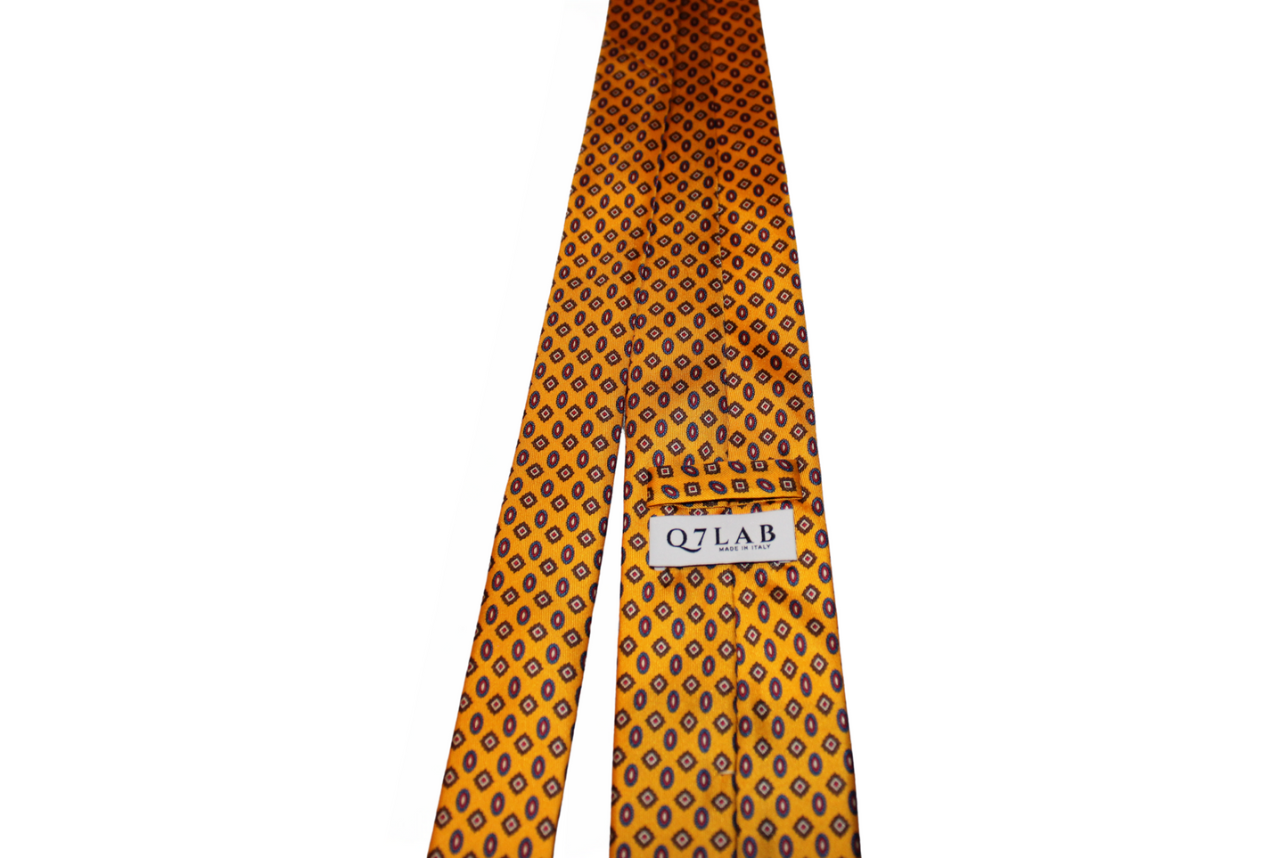 Cravatta sartoriale the Pooh in twill di seta gialla - Q7LAB | Italian brand of luxury accessories crafted by artisans