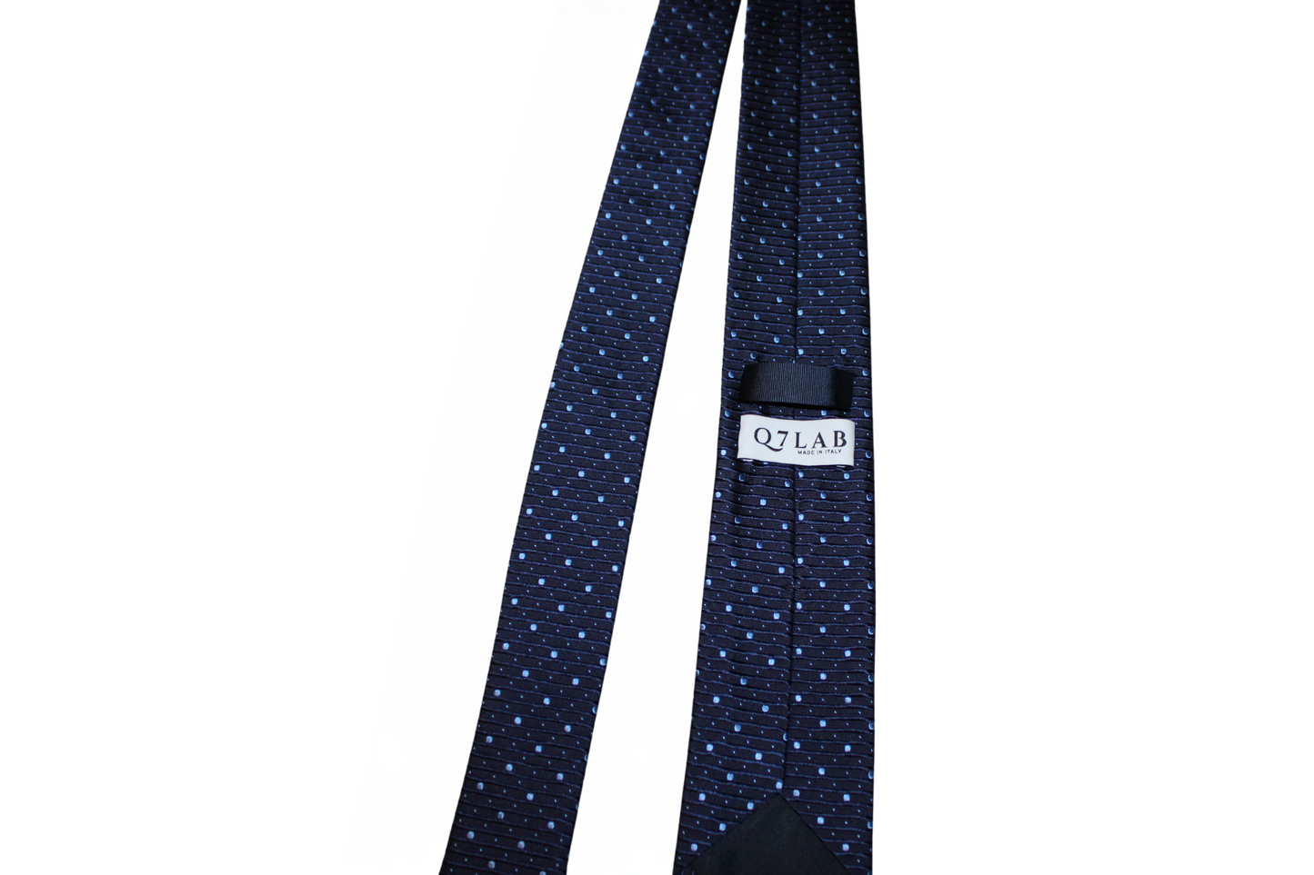 Cravatta sartoriale Planets in jacquard di seta blu Q7LAB particolare etichetta