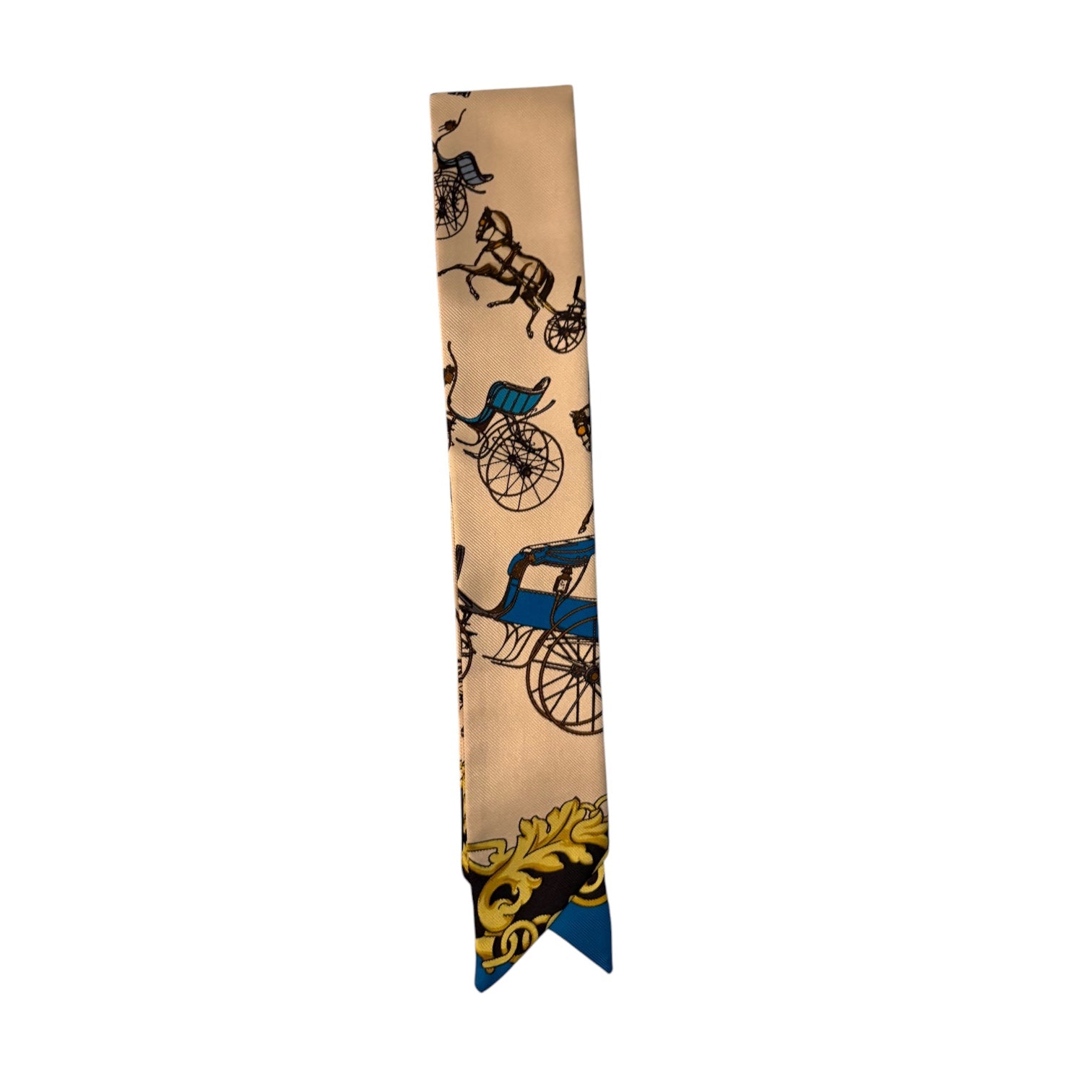 Twilly sartoriale in twill di seta blu di Q7LAB, accessorio donna elegante e versatile in seta blu.